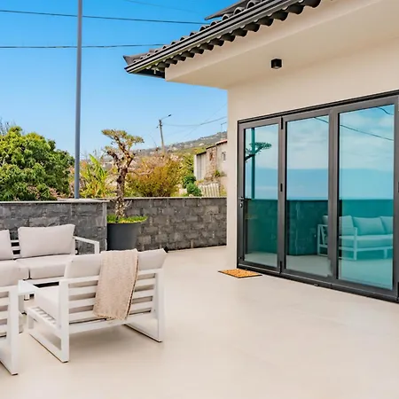 Ocean View Villa, Private Pool And Terrace